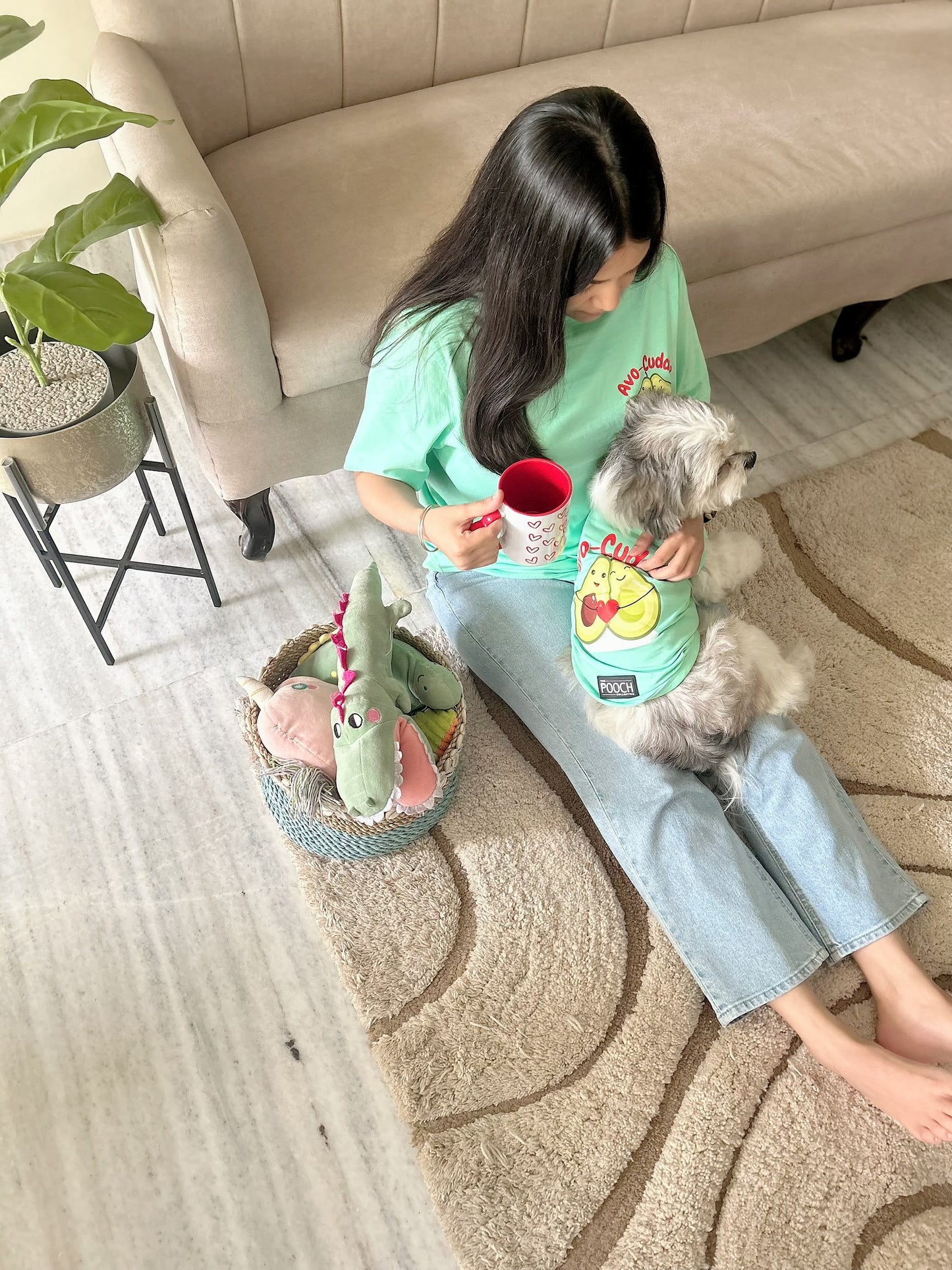 Twinning Avo-Cuddle T-shirt